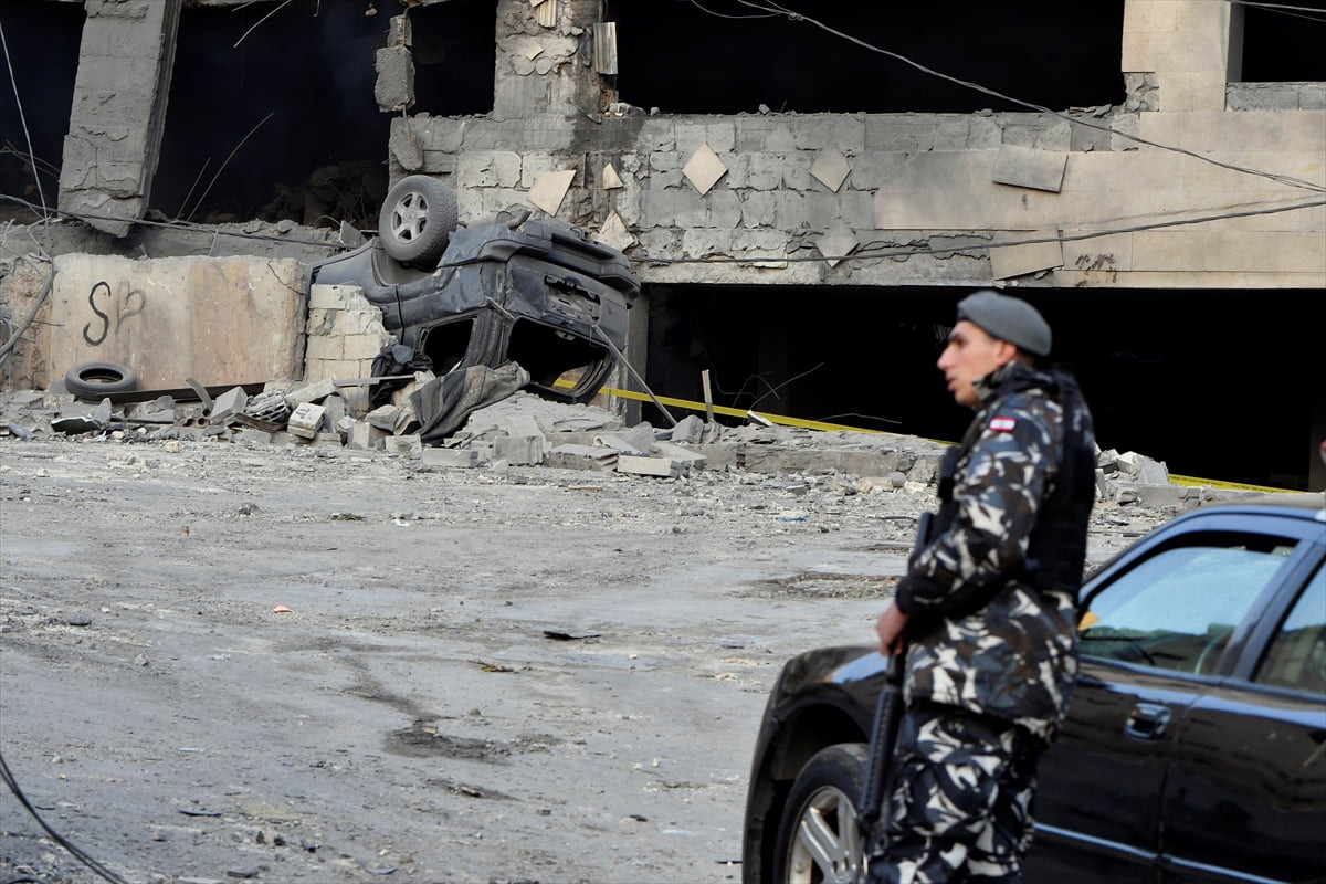 İsrail'in Lübnan'ın güneyi, Bekaa bölgesi ve başkent Beyrut'a bugün düzenlediği saldırılarda en az...