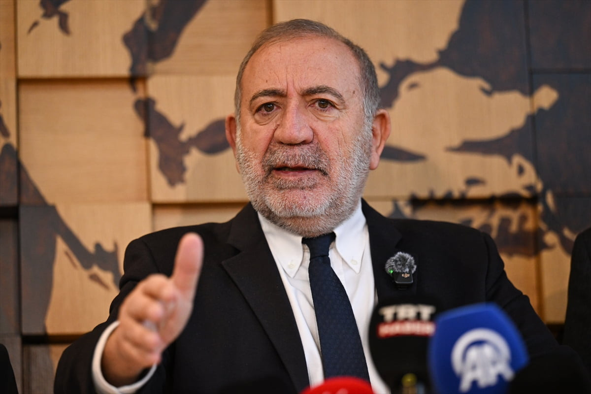 İstanbul 45. Asliye Hukuk Mahkemesince CHP İstanbul İl Yönetimine görevlendirilen Gürsel Tekin...