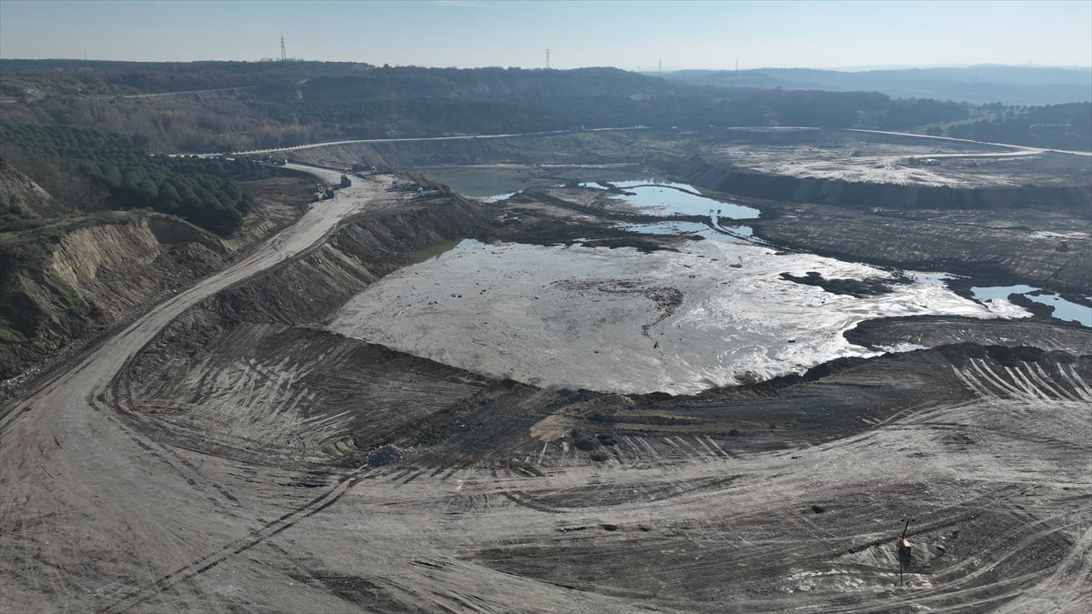 İstanbul Büyükşehir Belediyesi (İBB) tarafından, Bolluca ve Mavigöl mahallelerinin sınırında...