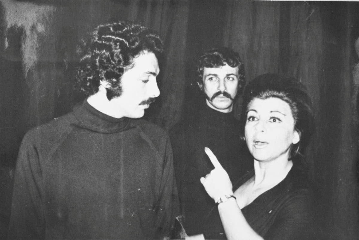 İstanbul Büyükşehir Belediyesi Şehir Tiyatrolarının duayen sanatçılarından Nedret Denizhan vefat...