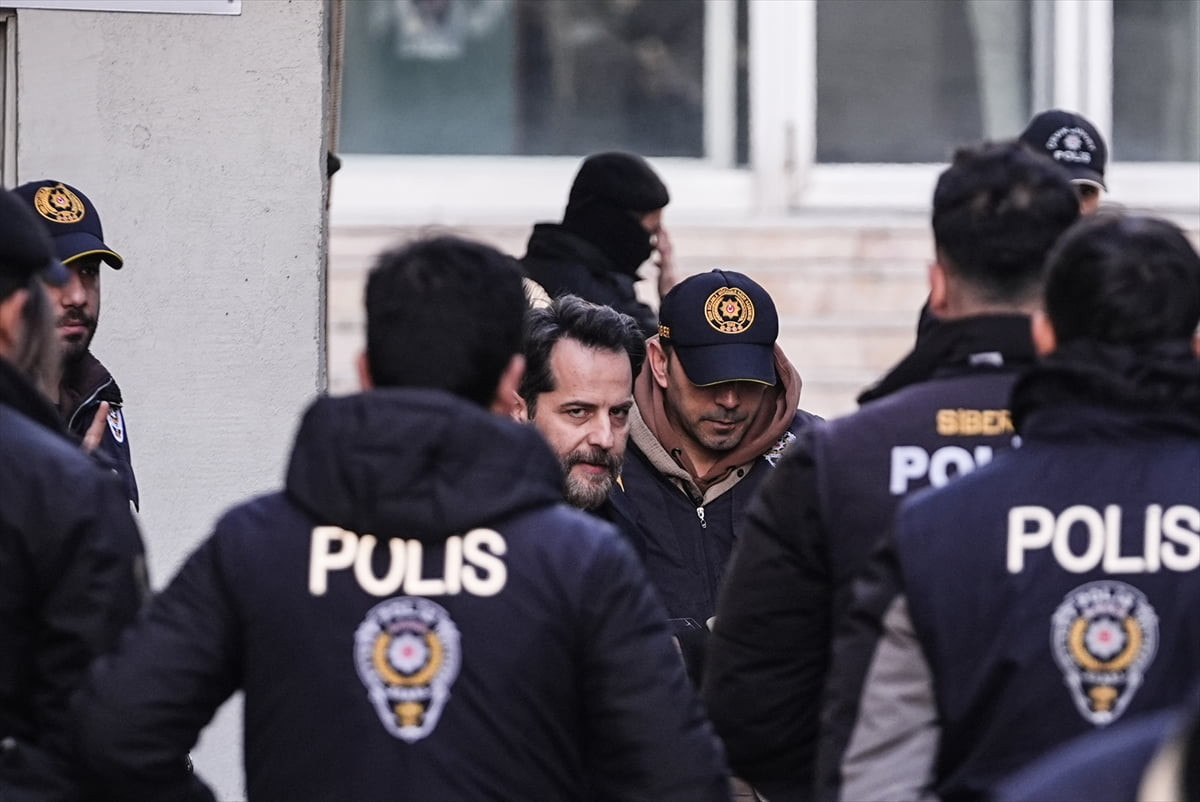 İstanbul Cumhuriyet Başsavcılığınca "futbolda bahis" iddiasına yönelik yürütülen soruşturma...