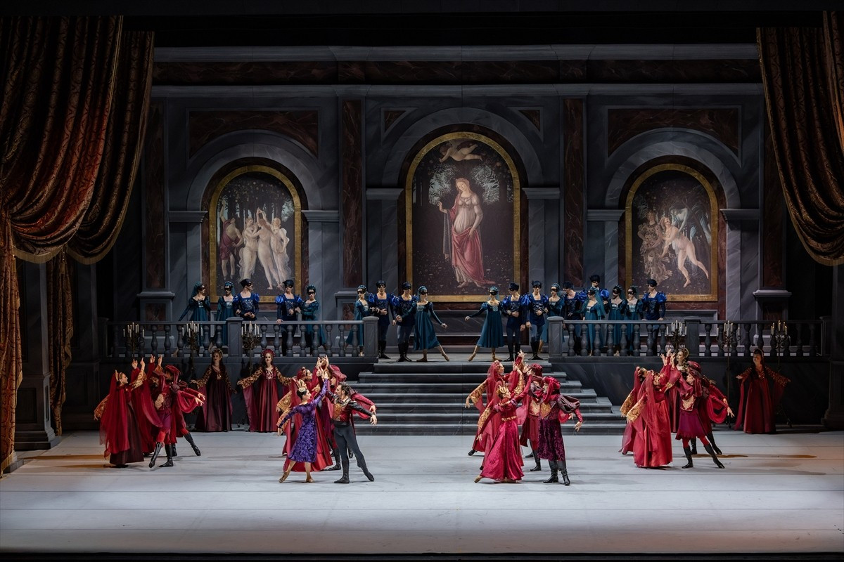 İstanbul Devlet Opera ve Balesi (İDOB), Atatürk Kültür Merkezi Türk Telekom Opera Salonu'nda...