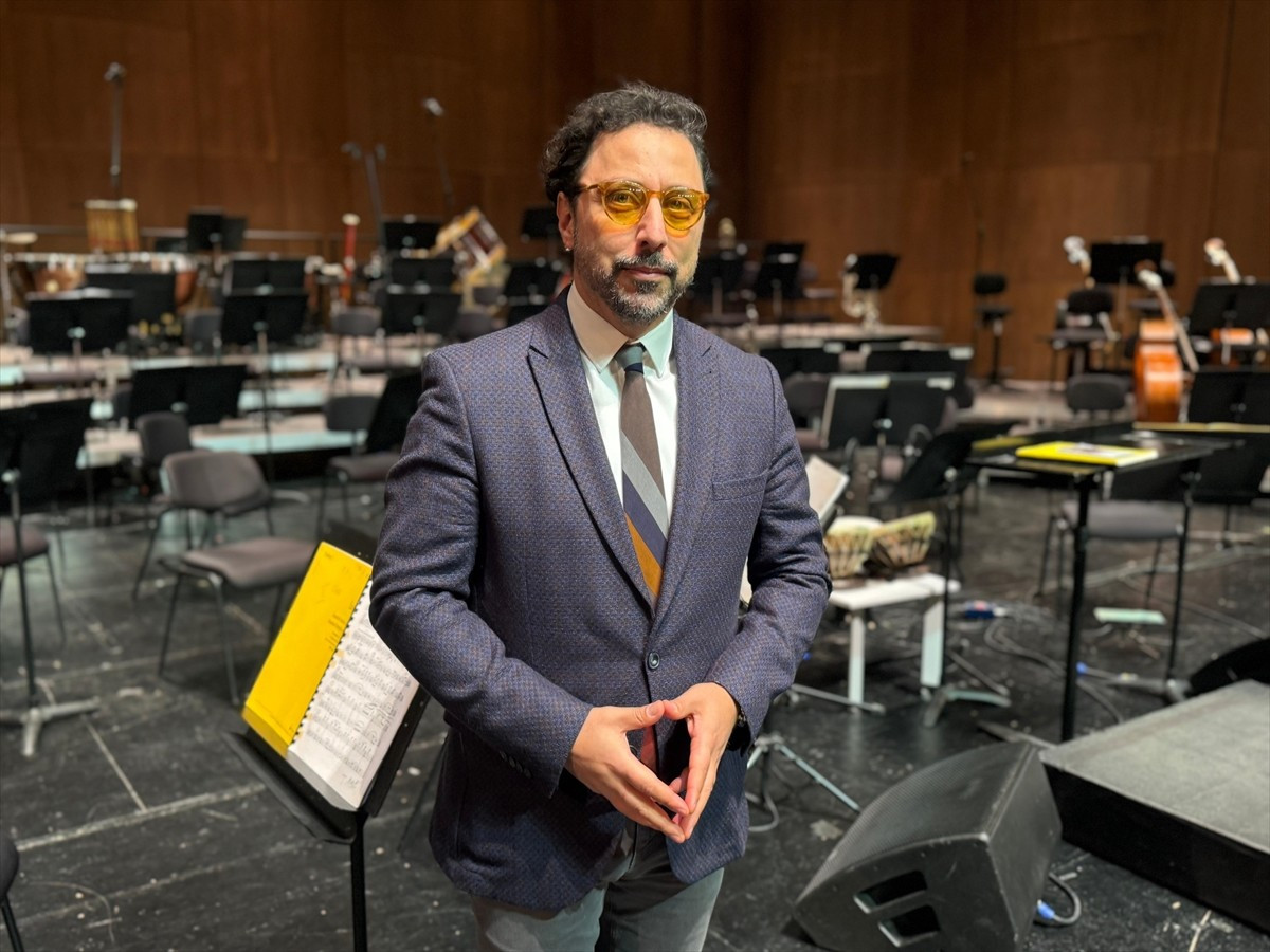 İstanbul Devlet Senfoni Orkestrasının (İDSO) 80. kuruluş yılı vesilesiyle düzenlenen "İDSO...