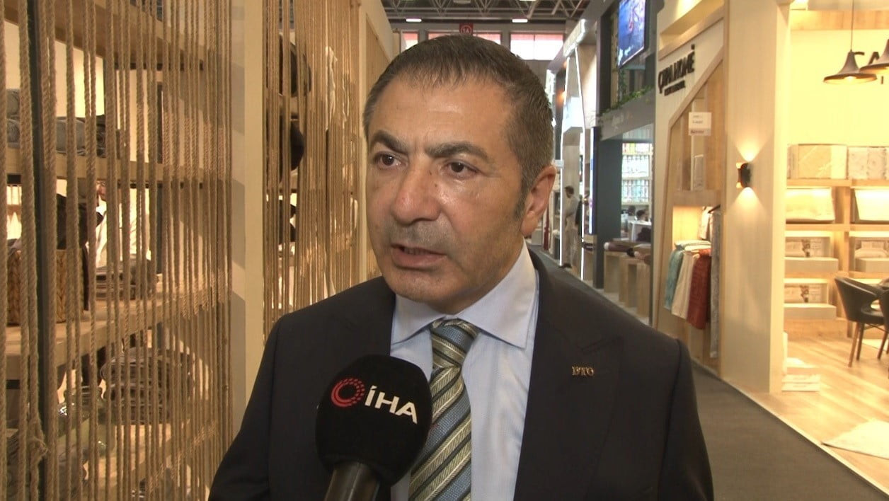 İSTANBUL FUAR MERKEZİ'NDE (İFM) 19-22 MAYIS TARİHLERİ ARASINDA DÜZENLENEN HOMETEX EV TEKSTİLİ...