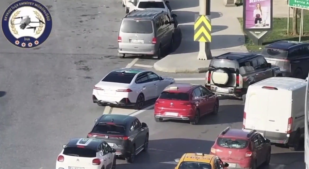 İSTANBUL (İHA) – BEYKOZ’DA POLİS EKİPLERİNCE DRON DESTEKLİ TRAFİK UYGULAMASI GERÇEKLEŞTİRİLDİ....