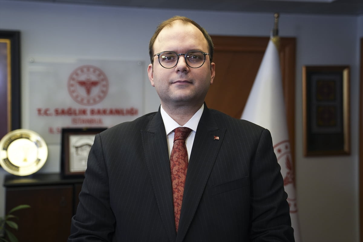 İstanbul İl Sağlık Müdürü Doç. Dr. Abdullah Emre Güner, AA muhabirine açıklamalarda...