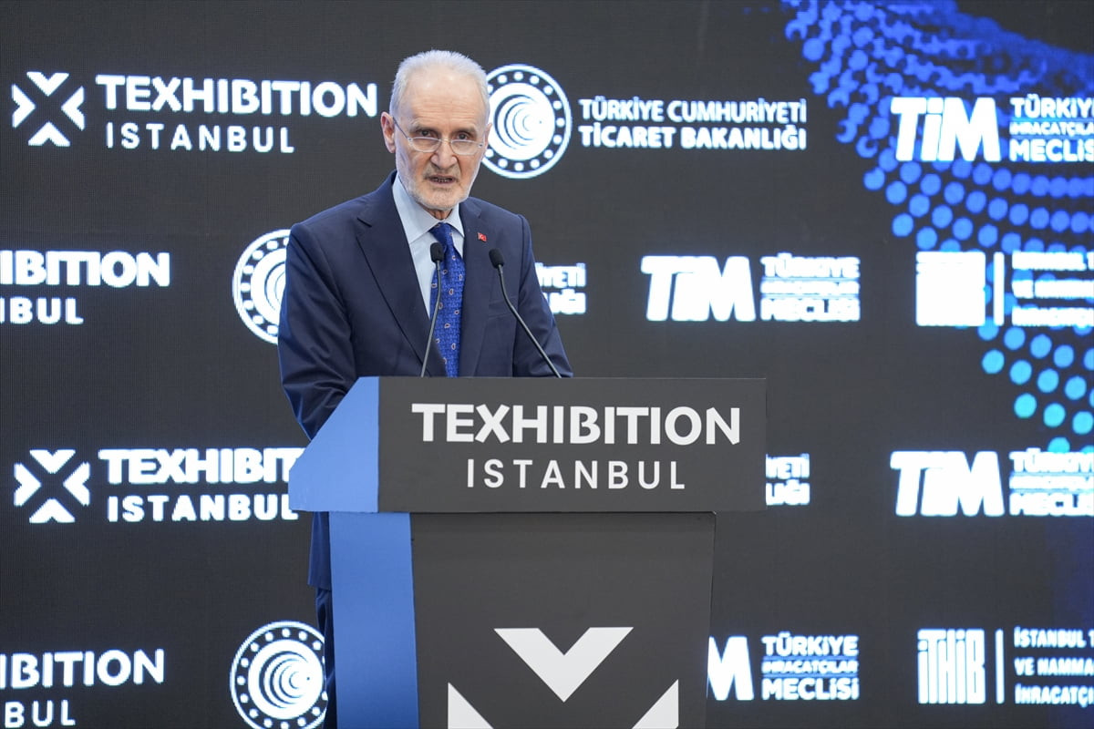 İstanbul Ticaret Odası (İTO) Başkanı Şekib Avdagiç, İstanbul Tekstil ve Hammaddeleri İhracatçıları...