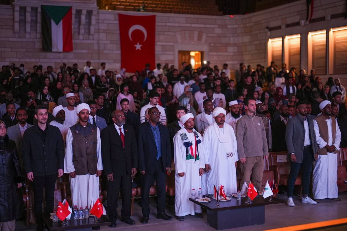 İstanbul Üniversitesi ve Sudanlı Öğrenciler Topluluğu tarafından, "Sudan Ulusal Günü" programı...