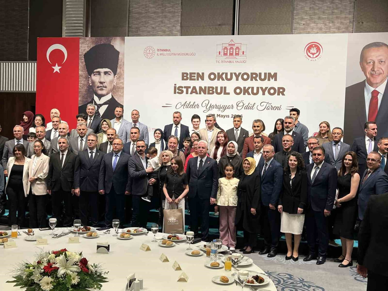 İSTANBUL VALİLİĞİ TARAFINDAN OKUMA ALIŞKANLIĞINI AİLE BİREYLERİ ARASINDA YAYGINLAŞTIRMAK AMACIYLA...