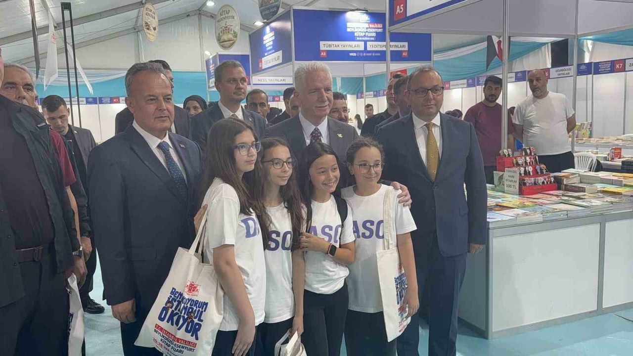 İSTANBUL VALİLİĞİ TARAFINDAN YÜRÜTÜLEN "BEN OKUYORUM, İSTANBUL OKUYOR" PROJESİ ÇERÇEVESİNCE...
