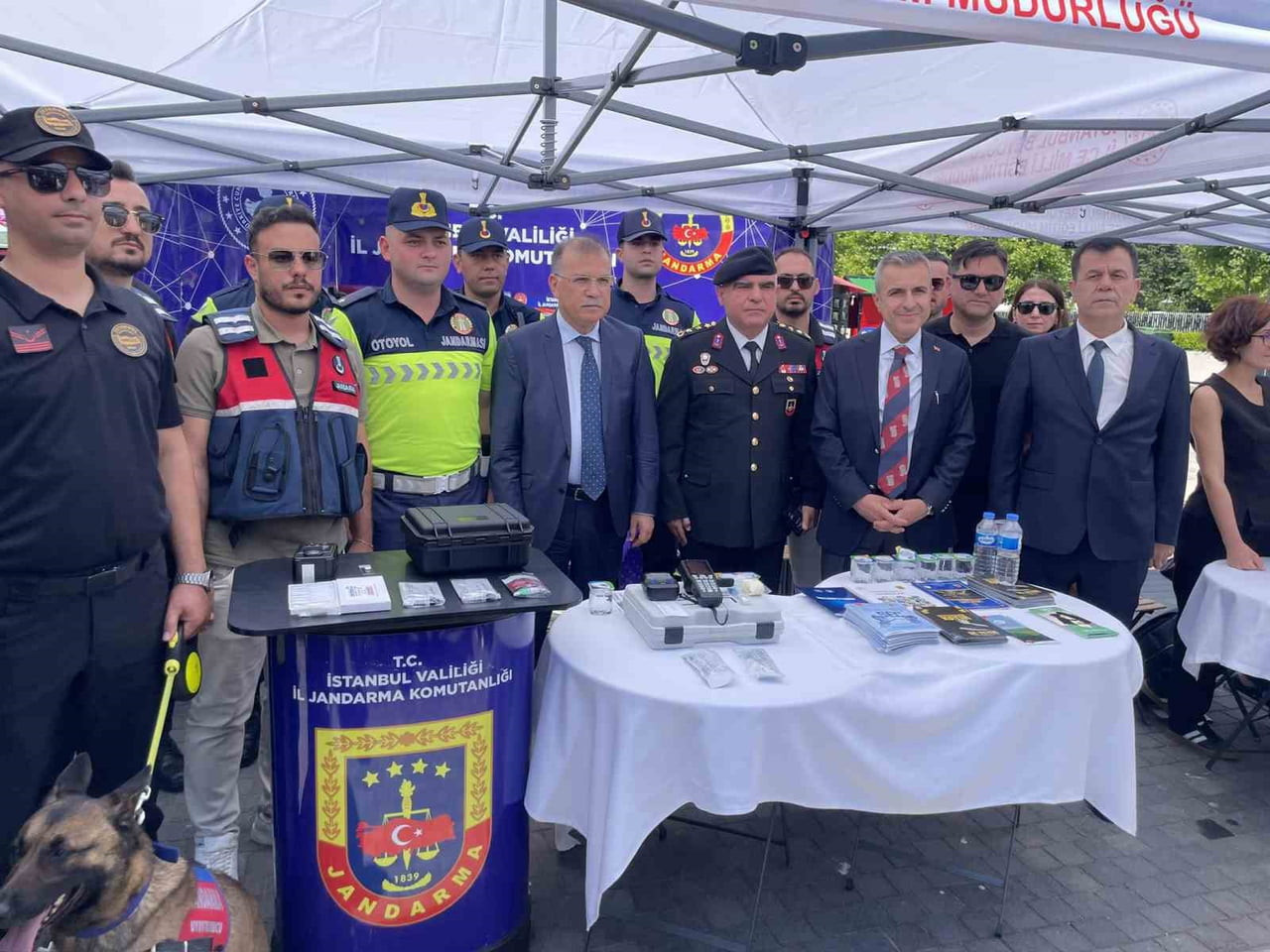İSTANBUL VALİLİĞİ VE İSTANBUL İL SAĞLIK MÜDÜRLÜĞÜ TARAFINDAN 26 HAZİRAN DÜNYA UYUŞTURUCU KULLANIMI...