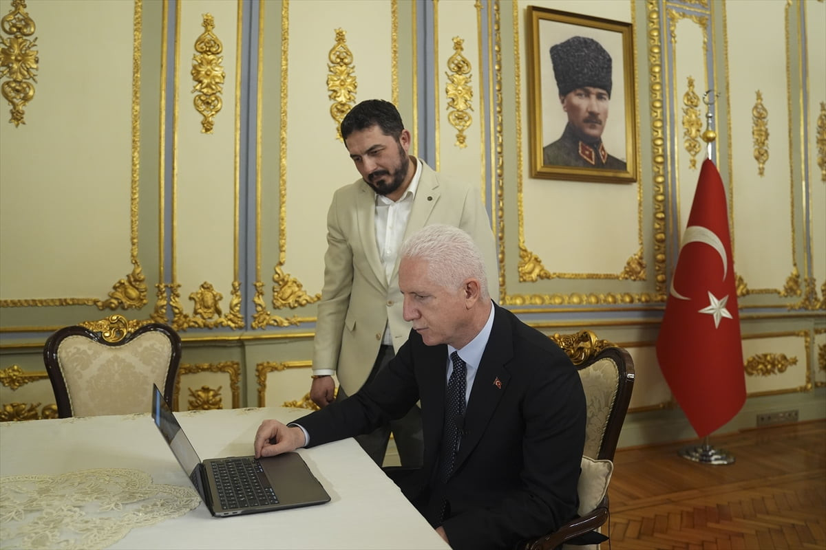 İstanbul Valisi Davut Gül, Anadolu Ajansının (AA) gözünden 2025'e damga vuran olaylara ait...