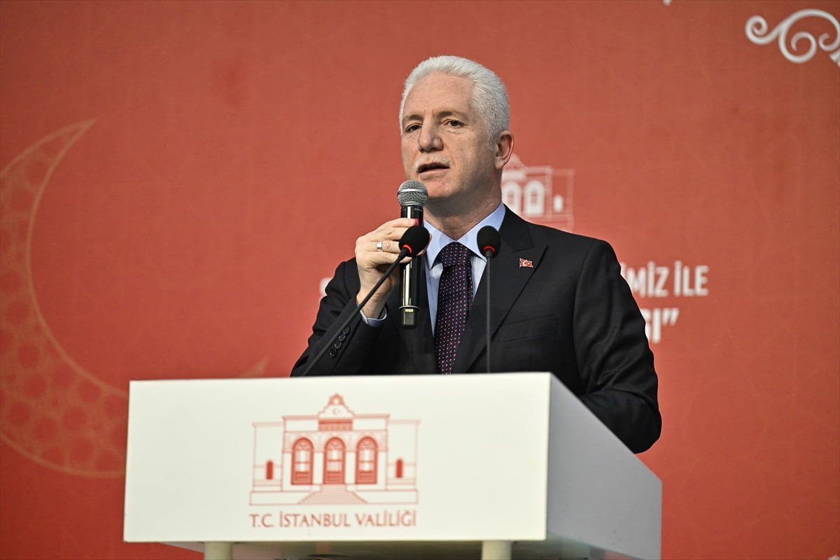 İstanbul Valisi Davut Gül, Bahçelievler Belediyesi Kongre Merkezi ve Nikah Sarayı'nda şehit...