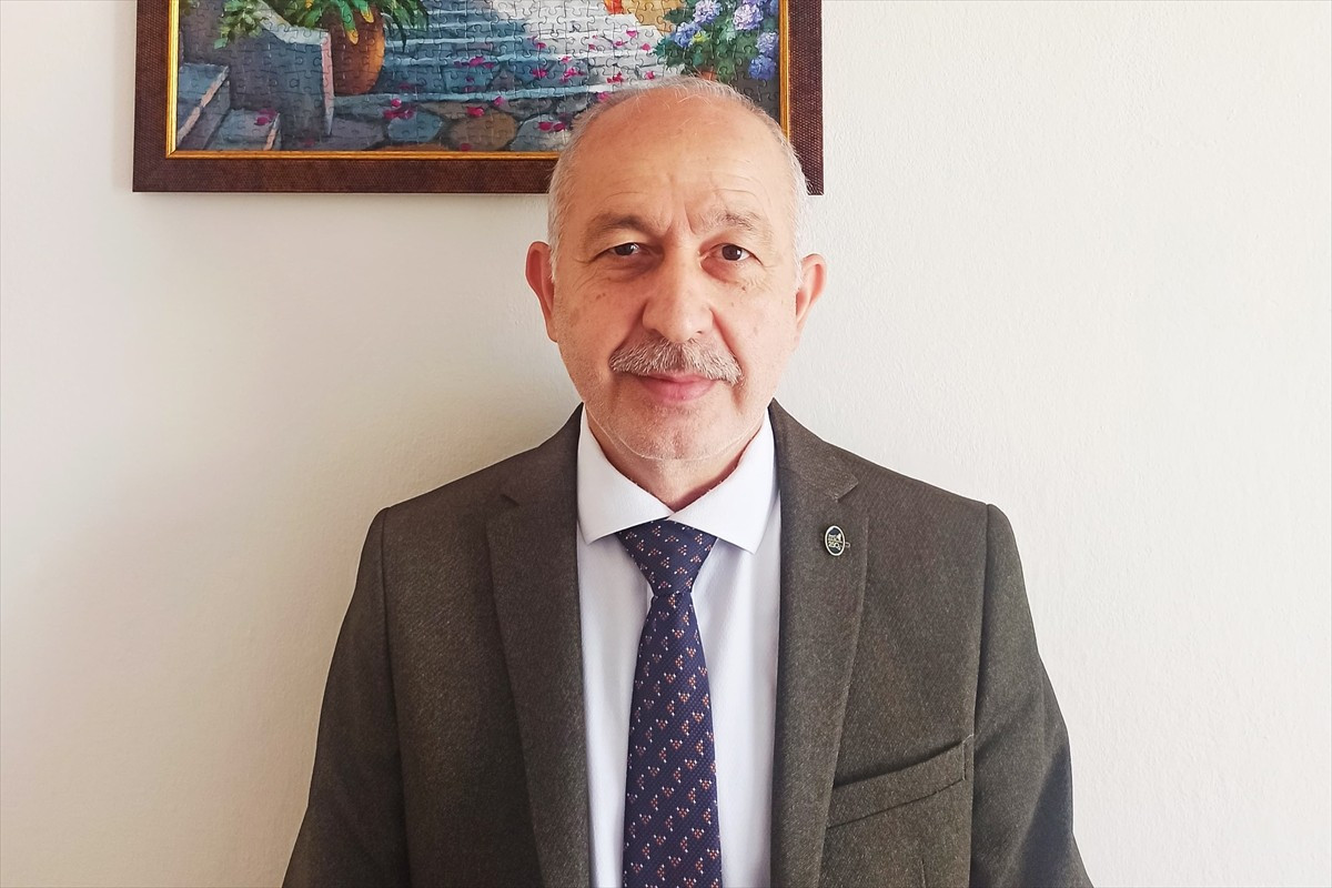 İstanbul'a su sağlayan barajlardaki doluluk oranı bugün yüzde 21,87 olarak ölçüldü. Su miktarı...