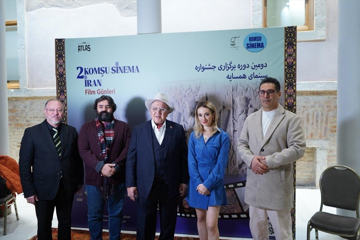 İstanbul'da bu yıl ikinci kez düzenlenen "Komşu Sinema İran Film Günleri" yarın Atlas 1948...