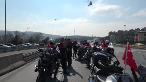 İstanbul'da Polis Haftası coşkusu: 15 Temmuz Şehitler Köprüsü'nden Sultanahmet'e görkemli...