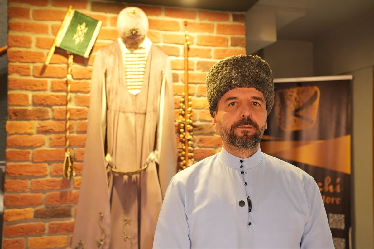 İstanbul'da yaşayan Çerkezler, ailelerinin ramazanda kalabalık iftar sofraları kurduklarını...