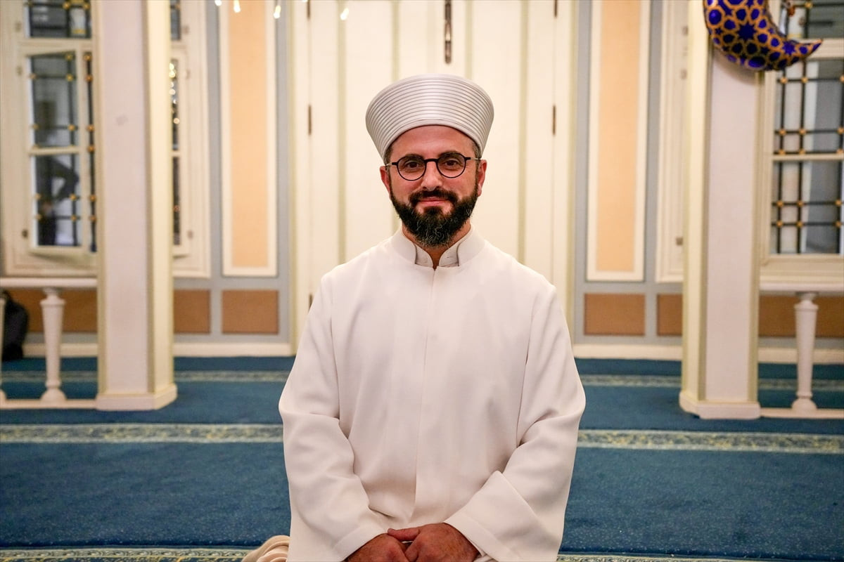  İstanbul'un Üsküdar ilçesindeki Kuleli Kaymak Mustafa Paşa Camisi'nde her yıl düzenlenen çocuk...