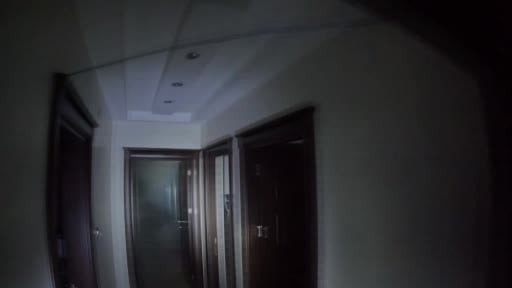 İtfaiyecilerin alevlerle mücadelesi kask kamerasında