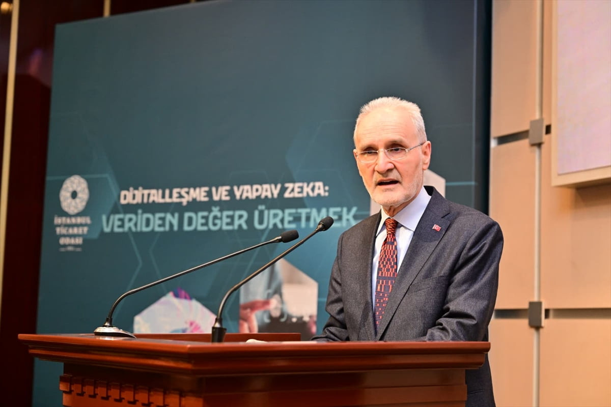 İTO'nun "Dijitalleşme ve Yapay Zeka: Veriden Değer Üretmek" başlıklı etkinliği İTO Başkanı Şekib...
