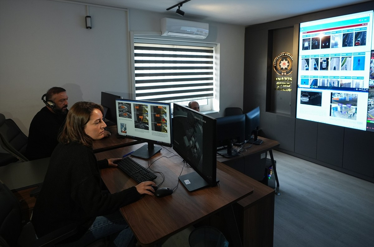 İzmir İl Emniyet Müdürlüğünce, Suç Analiz Büro Amirliği bünyesinde 2024 yılında kurulan Suç Analiz...