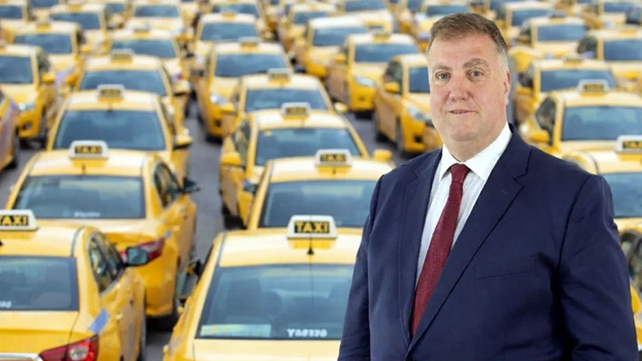 İZMİR ŞOFÖRLER VE OTOMOBİLCİLER ESNAF ODASI BAŞKANI ERKAN ÖZKAN