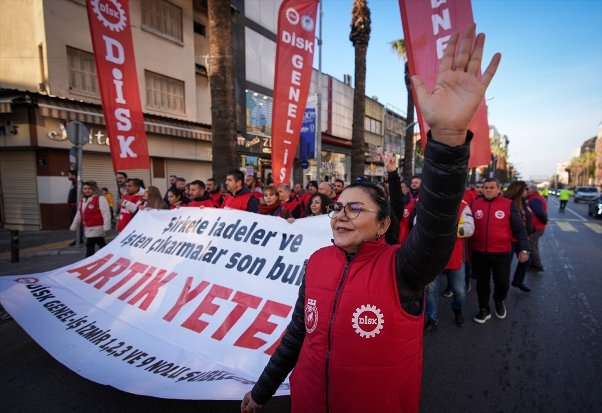 İzmir'de Büyükşehir Belediyesinin iştirak şirketleri İZELMAN, İZENERJİ ve İZFAŞ'ta temmuz ayında...