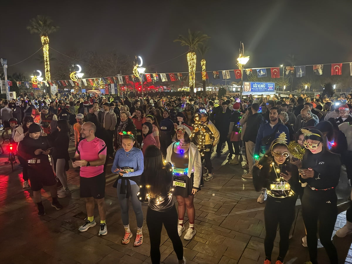 İzmir'de yılın en uzun gecesi 21 Aralık'ta 6,5 kilometrelik etapta halk koşusu...