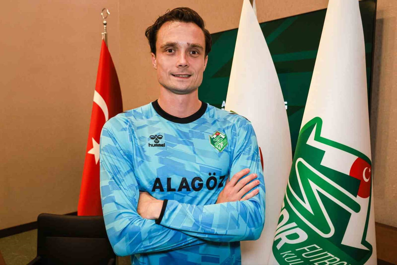 JAKUB SZUMSKİ