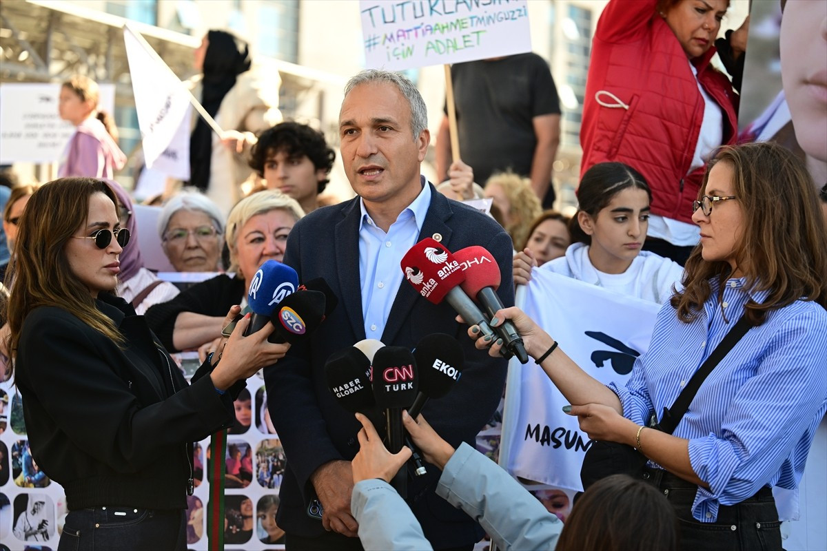 Kadıköy'de 15 yaşındaki Mattia Ahmet Minguzzi'nin bıçaklanarak öldürülmesine ilişkin tutuklanan 4...