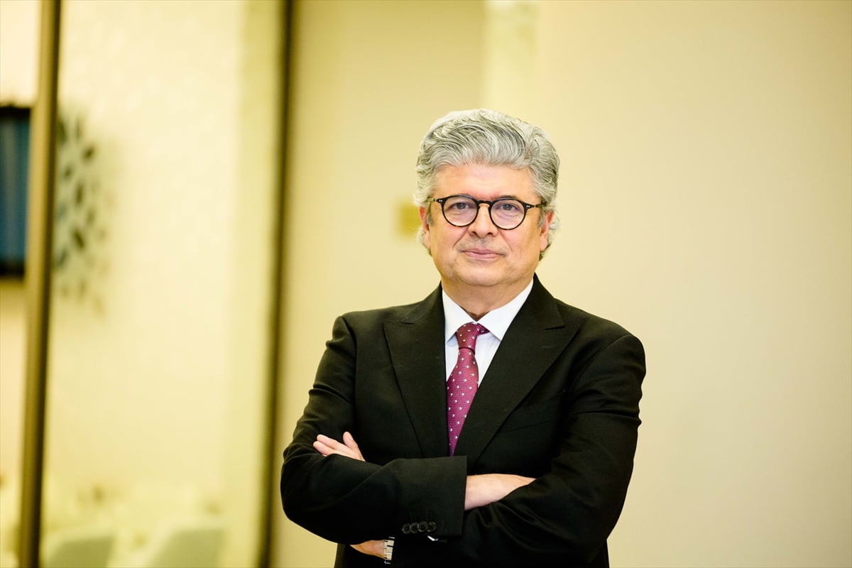 Kadın Hastalıkları ve Doğum Uzmanı Prof. Dr. Faruk Buyru, hamilelikte aşırı kilo ve buna bağlı...