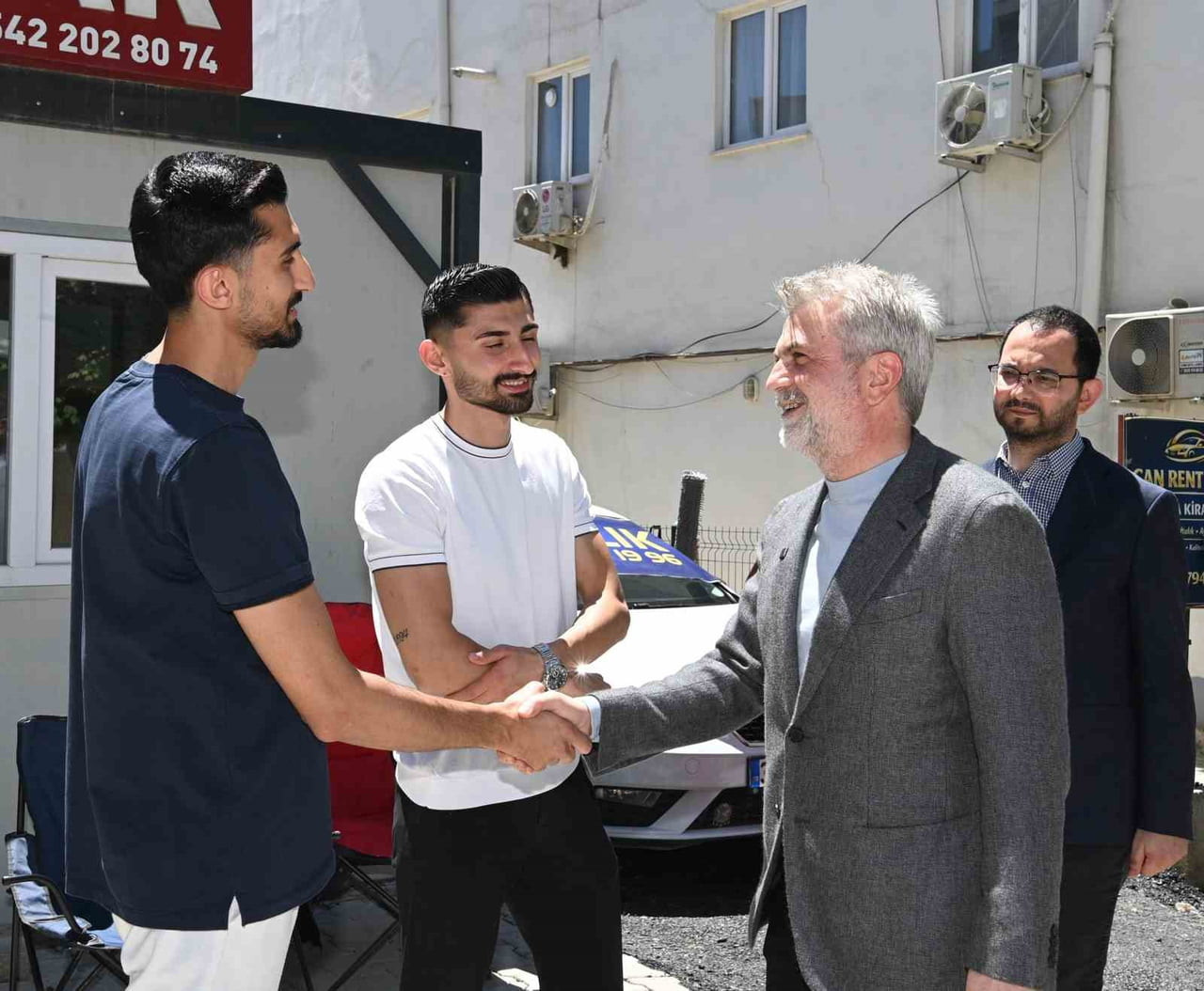 KAHRAMANMARAŞ BÜYÜKŞEHİR BELEDİYE BAŞKANI FIRAT GÖRGEL, ŞEHİR MERKEZİNİN ÖNEMLİ ARTERLERİNDEN...