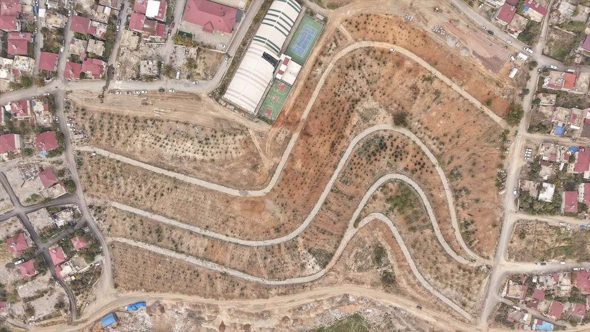 Kahramanmaraş Büyükşehir Belediyesi, şehirdeki karbon emilimini artırmak ve iklim direncini...