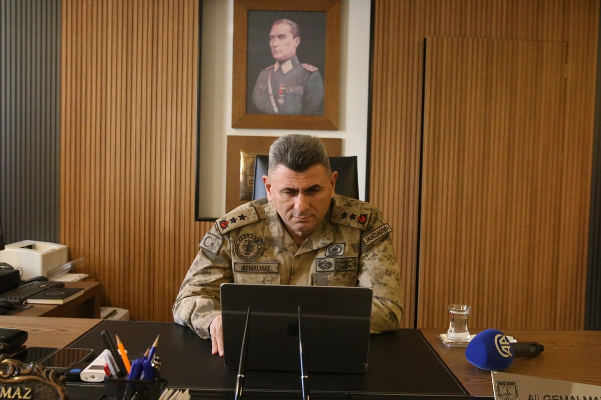 Kahramanmaraş İl Jandarma Komutanı Tümgeneral Ali Gemalmaz, Anadolu Ajansının (AA) gözünden 2025'e...