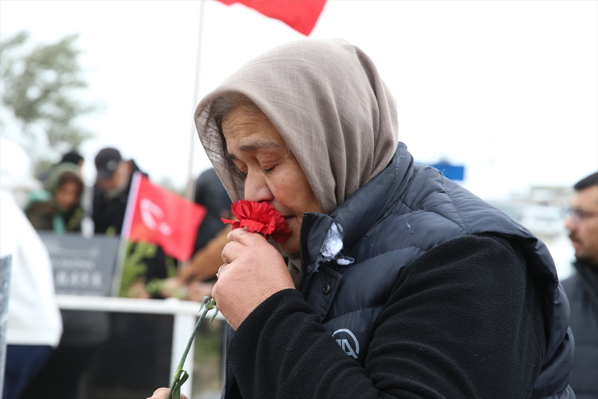 Kahramanmaraş merkezli 6 Şubat 2023'teki depremlerde Hatay'ın İskenderun ilçesindeki evinin...