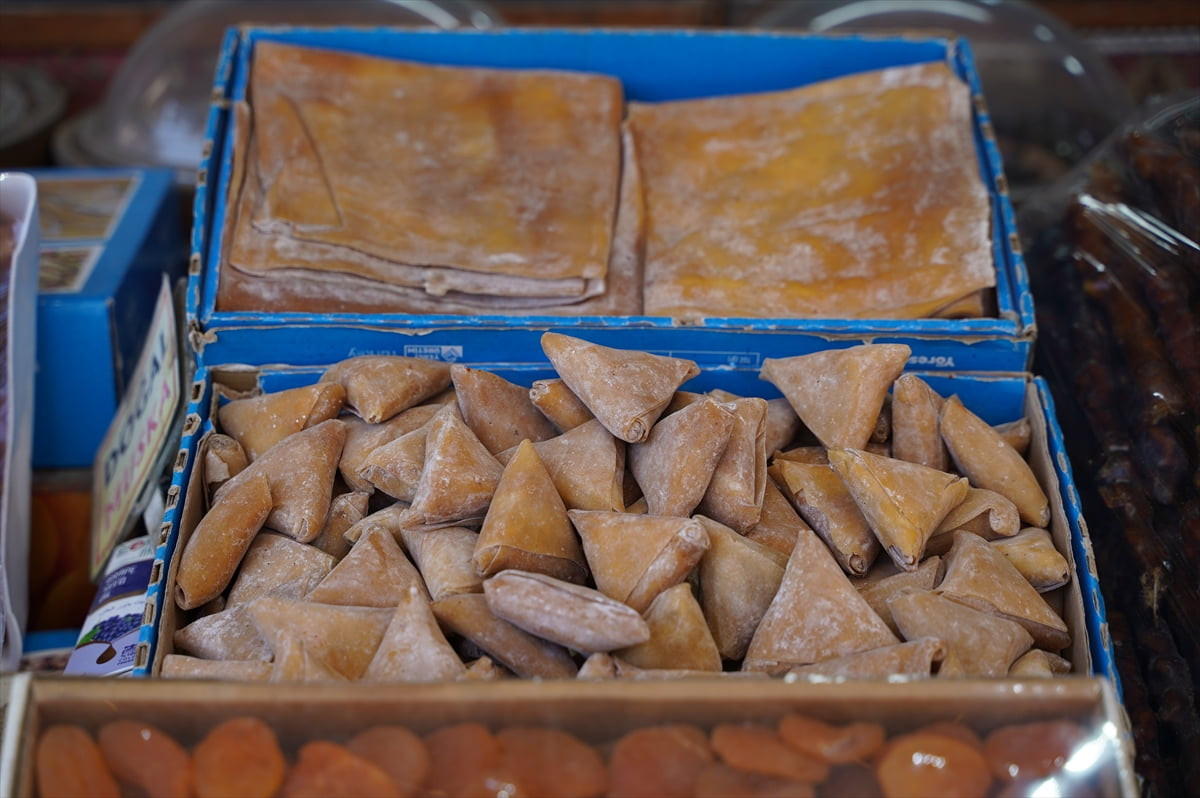 Kahramanmaraş mutfağının önemli lezzetlerinden çullama tatlısı, yarım asrı aşan geleneksel yapım...