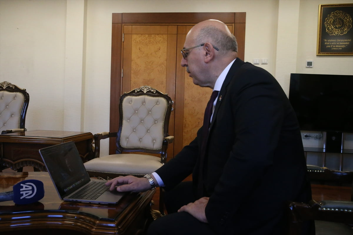 Kahramanmaraş Sütçü İmam Üniversitesi Rektör Vekili Prof. Dr. Mahmut Ak, Anadolu Ajansının (AA)...