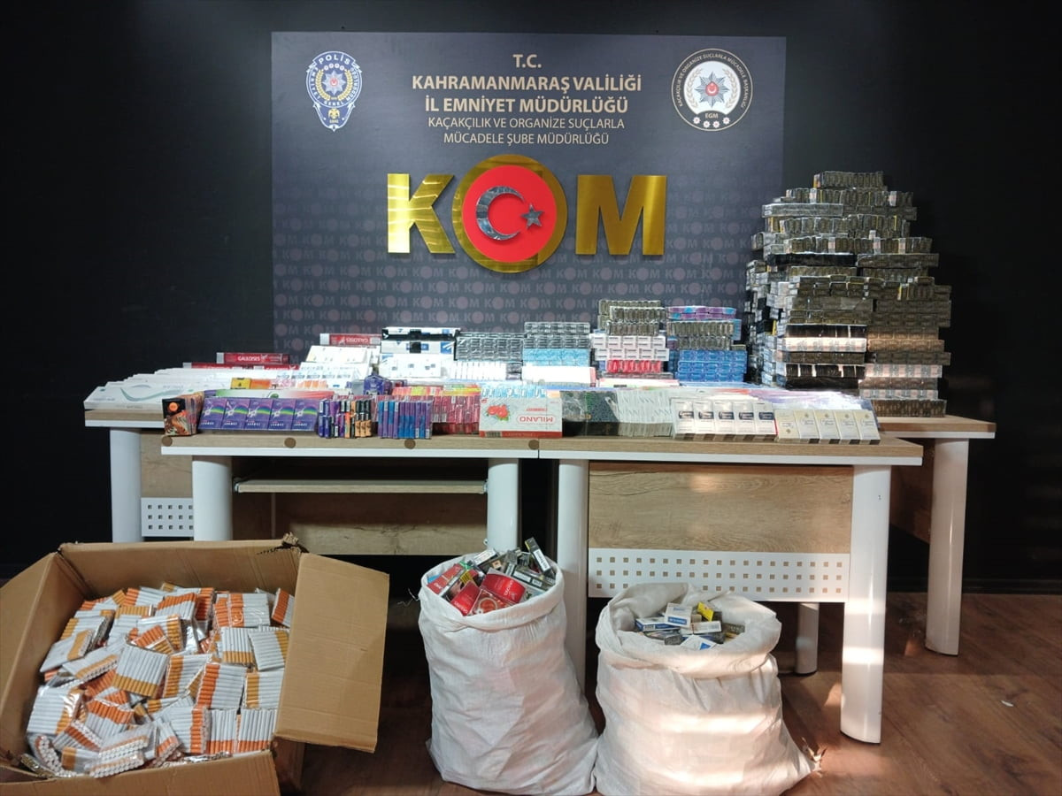 Kahramanmaraş'ta düzenlenen kaçakçılık operasyonunda 3 şüpheli gözaltına alındı. Operasyonda...