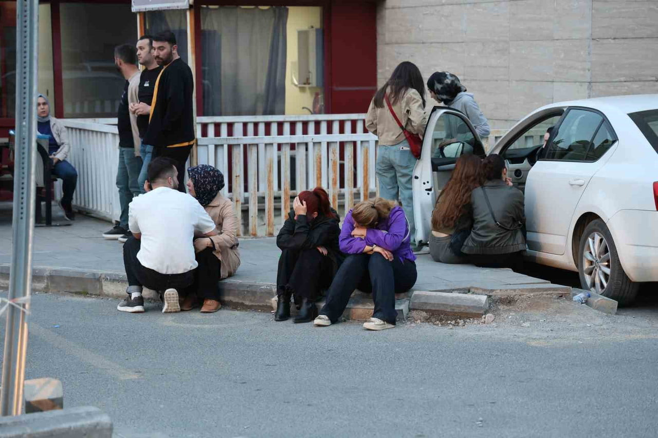 KAHRAMANMARAŞ'TA ORTAOKULDA MEYDANA GELEN VE 9 KİŞİNİN ÖLDÜĞÜ, 13 KİŞİNİN YARALANDIĞI SALDIRIDA...