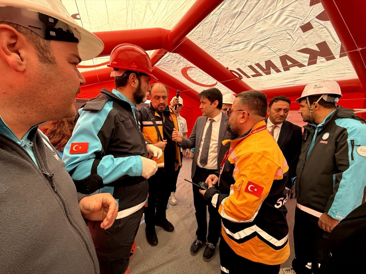 Kahramanmaraş'ta, Türkiye Afet Müdahale Planı kapsamında 10 kurumdan 150 personelin katılımıyla...