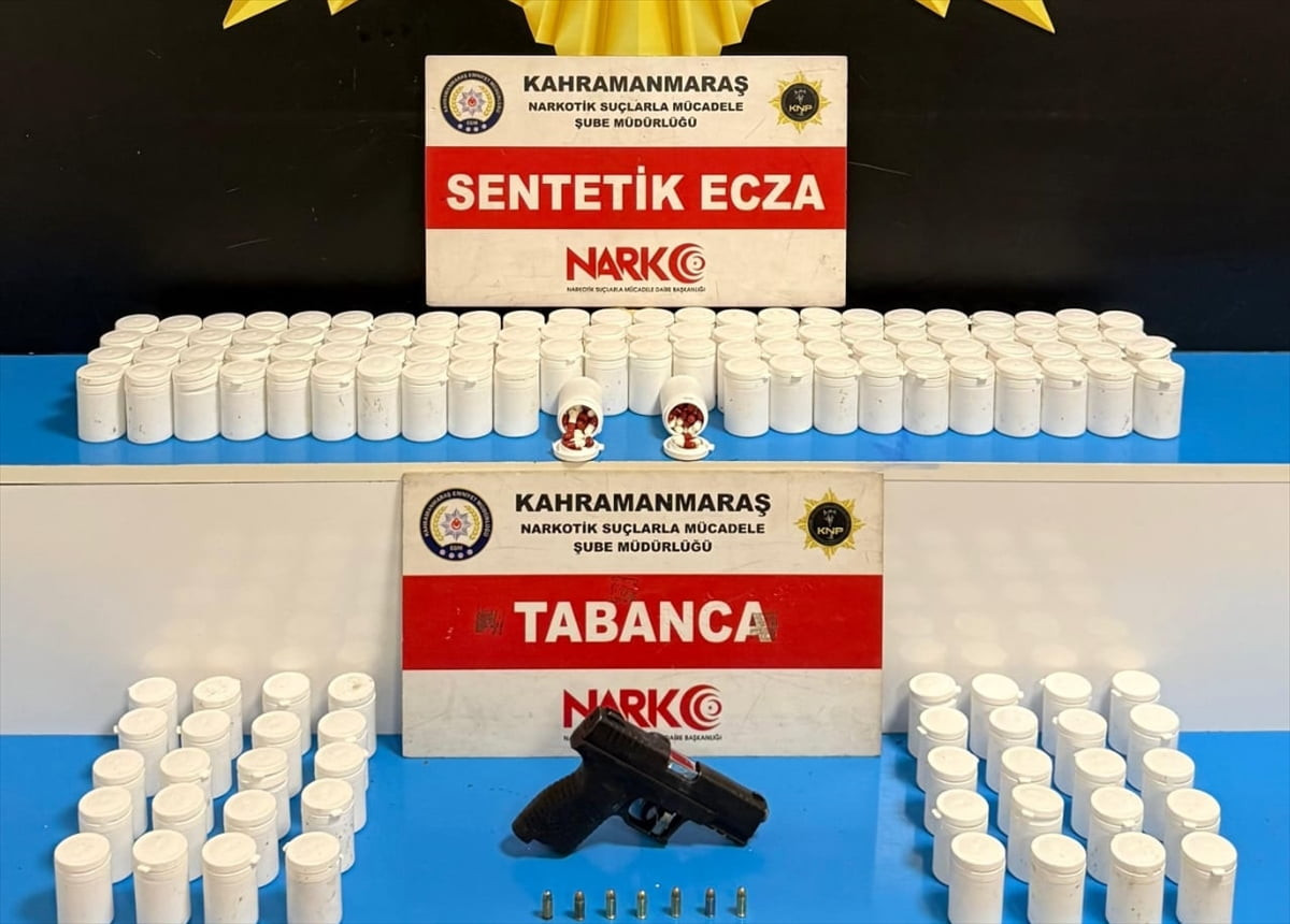 Kahramanmaraş'ta uyuşturucu operasyonunda gözaltına alınan 4 şüpheliden 3'ü tutuklandı....