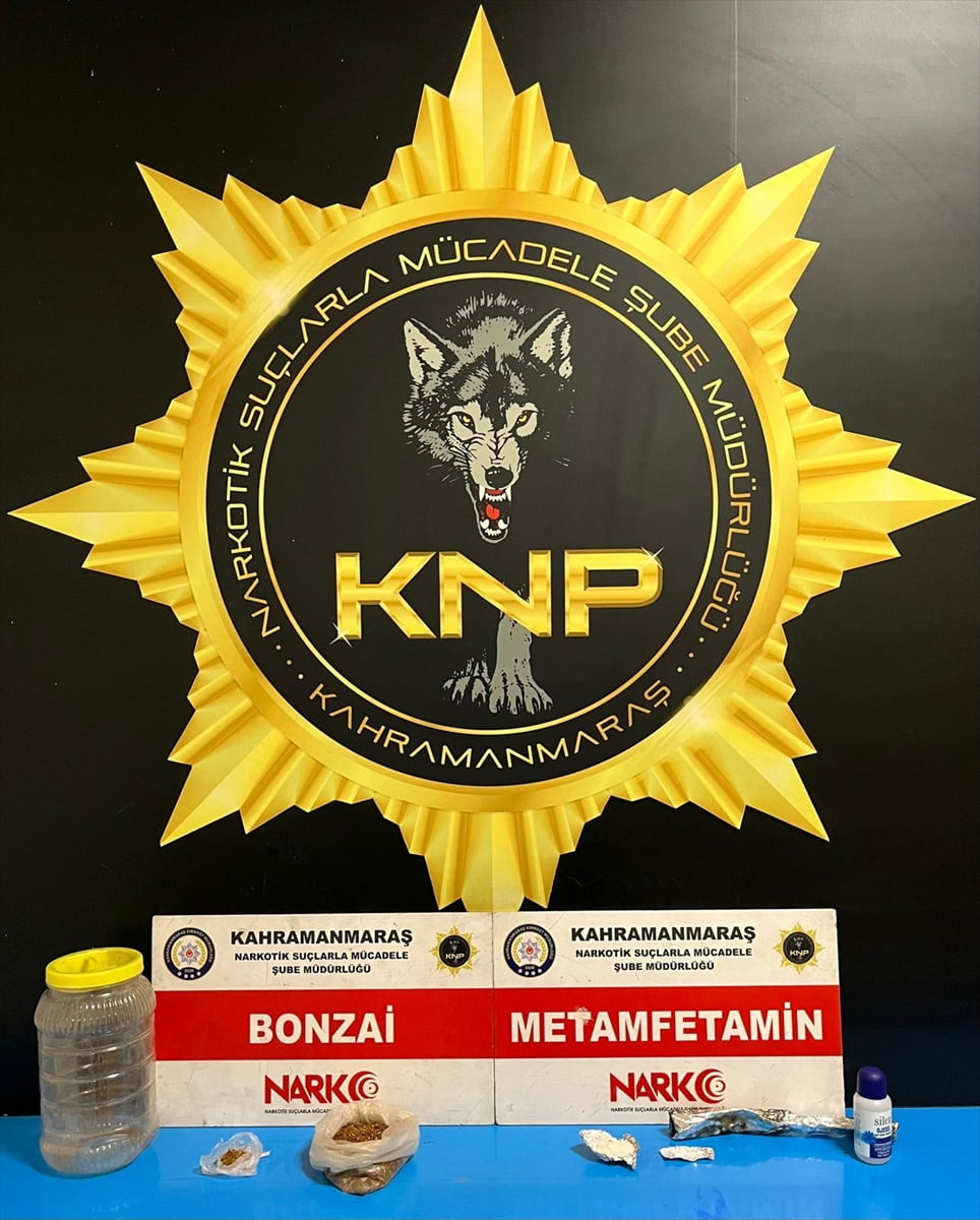 Kahramanmaraş'ta uyuşturucu operasyonunda gözaltına alınan 5 şüpheliden 3'ü tutuklandı. Adreslerde...