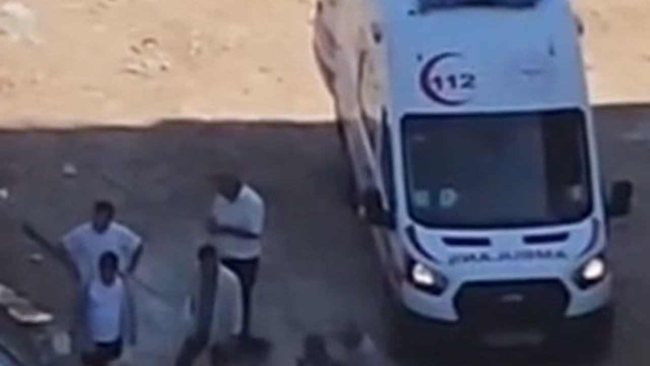 Kahramanmaraş'ta beton mikseri devrildi: 1 yaralı