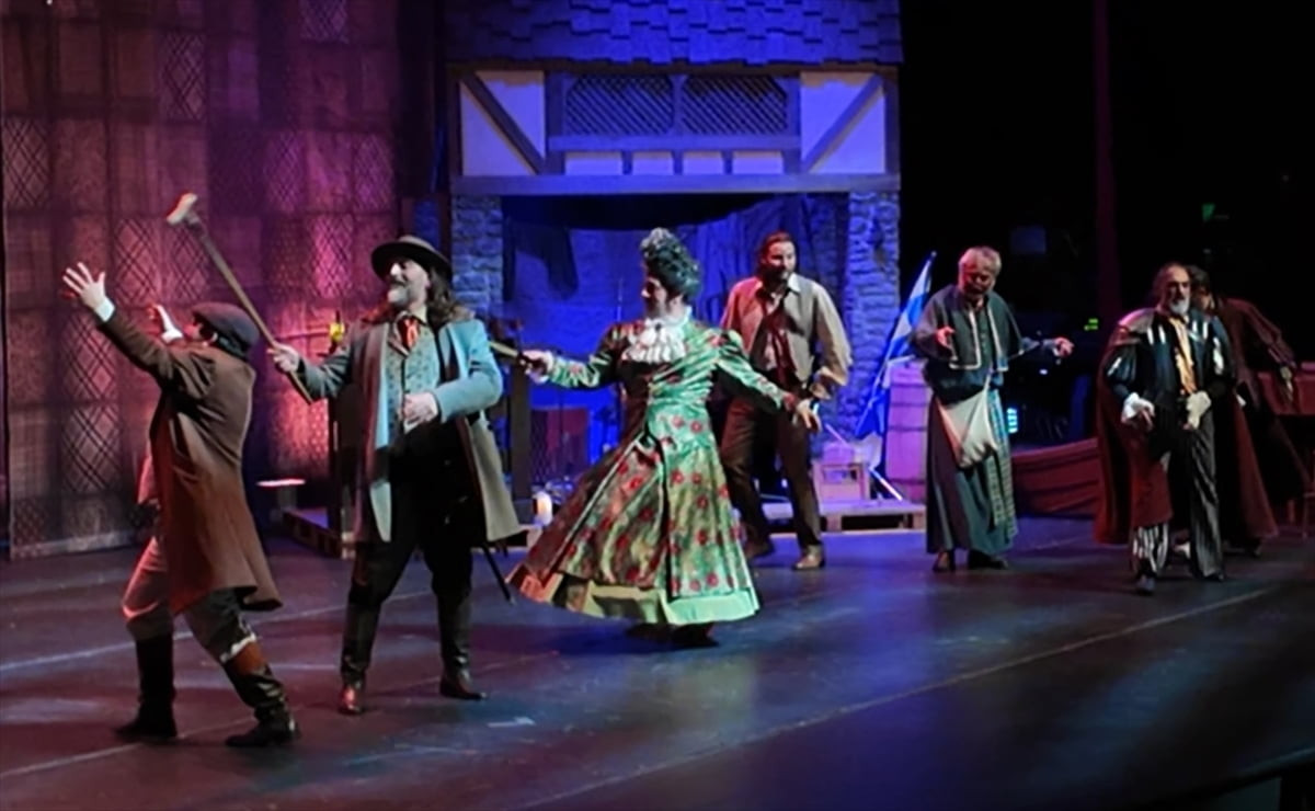 KAİSANAT yapımı "Windsor'un Şen Kadınları" müzikalinin prömiyeri, UNIQ İstanbul'da...