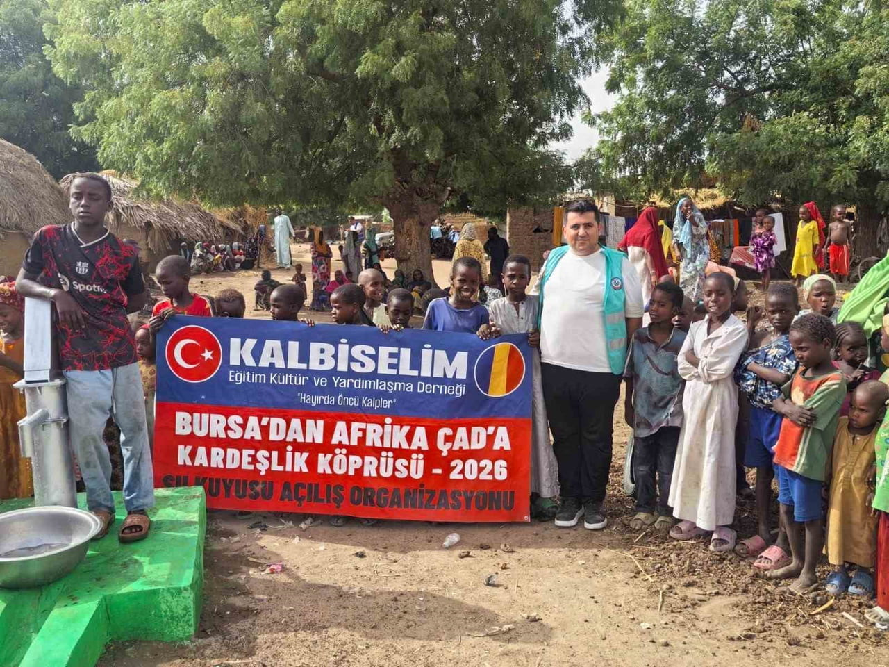 KALBİ SELİM DERNEĞİ AFRİKA’DA YÜZLERİ GÜLDÜRDÜ