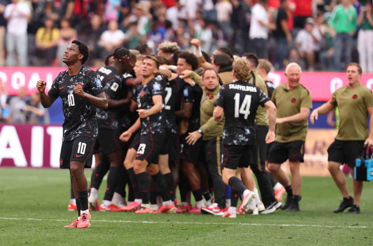 KANADA, 2026 FIFA DÜNYA KUPASI SON 32 TURUNDA GÜNAY AFRİKA’YI 1-0 MAĞLUP EDEREK, SON 16 TURUNA...