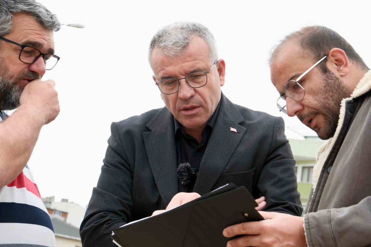 KARABİGA BELEDİYESİ, PLANLI VE PROGRAMLI ÇALIŞMALARLA ŞEHRİN ULAŞIM VE YAŞAM KALİTESİNİ ARTIRMAYA...