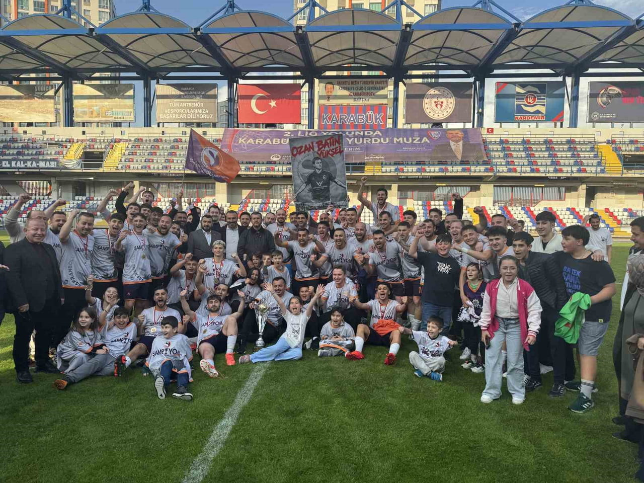 KARABÜK 1.AMATÖR FUTBOL LİGİ'NDE ŞAMPİYON SAFRANBOLUSPOR OLDU.