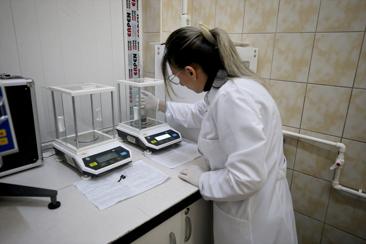 Karabük Üniversitesi (KBÜ) akademisyenleri, savunma sanayi, enerji ve giyilebilir teknoloji...