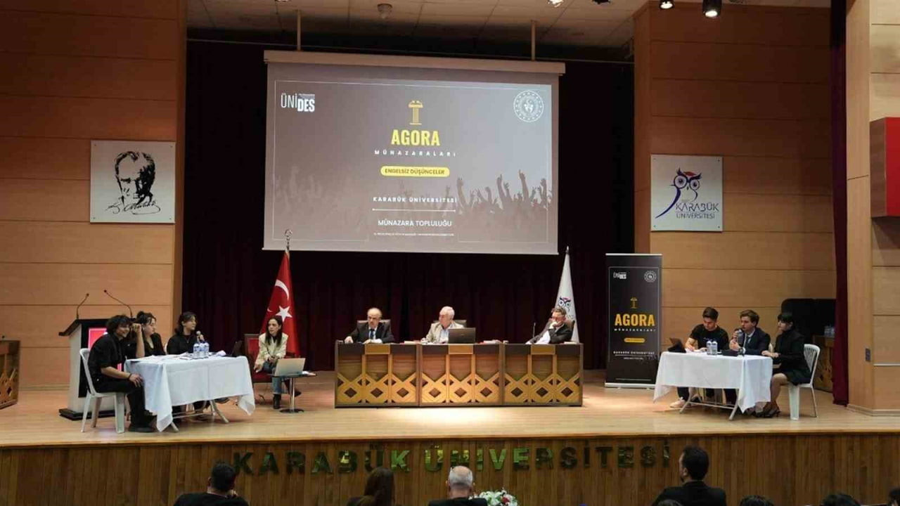 KARABÜK ÜNİVERSİTESİ'NDE (KBÜ) ÜNİVERSİTE ÖĞRENCİ TOPLULUKLARI İŞ BİRLİĞİ VE DESTEK PROGRAMI...